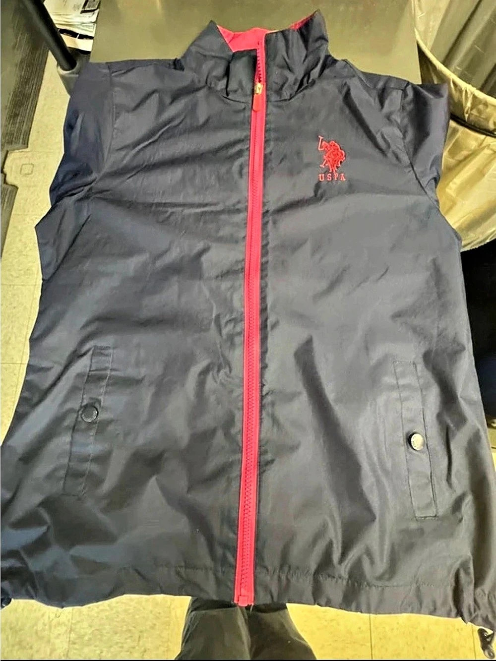 U.S. Polo Assn. Full Zip Windbreaker Jacket.
Black & Red Medium